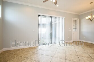 10603 Village Lake Rd in Windermere, FL - Building Photo - Building Photo