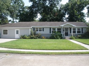 1709 Gandy St in Westlake, LA - Building Photo - Building Photo