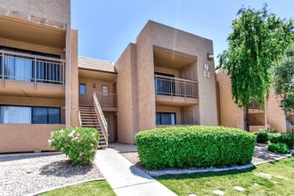 Boulder Creek Apartments in Phoenix, AZ - Building Photo - Building Photo