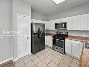 151 Windcroft Cir NW in Acworth, GA - Building Photo - Building Photo