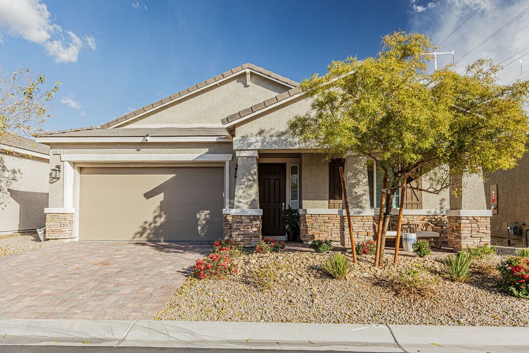 10274 Hairstreak St in Las Vegas, NV - Building Photo