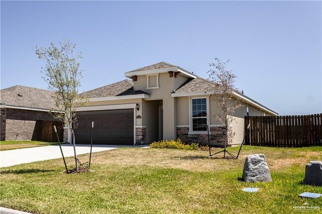 14224 Chalk Ridge Dr in McAllen, TX - Building Photo - Building Photo