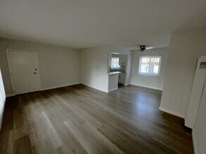 340 Normandie Ave in Los Angeles, CA - Building Photo - Building Photo