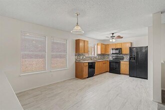 1421 Knottingham Dr in Little Elm, TX - Building Photo - Building Photo