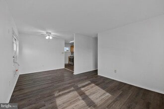 908 Shelby Dr in Oxon Hill, MD - Building Photo - Building Photo