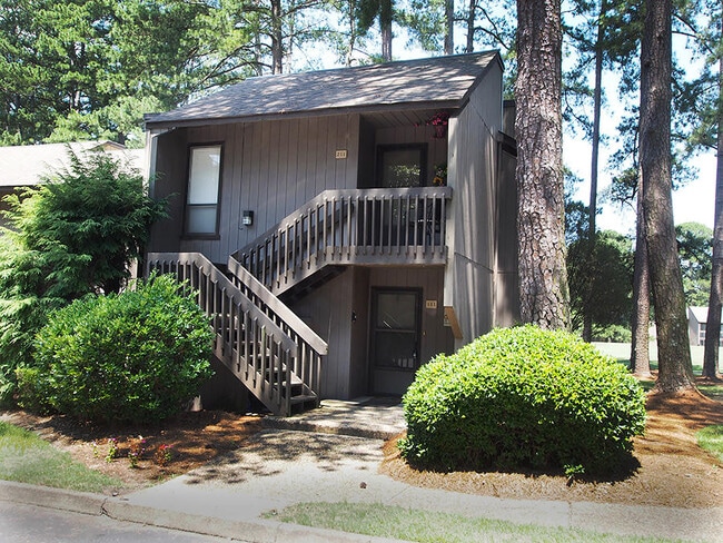 115 Beulah Hill Rd S in Pinehurst, NC - Building Photo - Building Photo