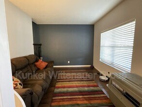 329 Ring of Kerry Dr in Belleville, IL - Building Photo - Building Photo