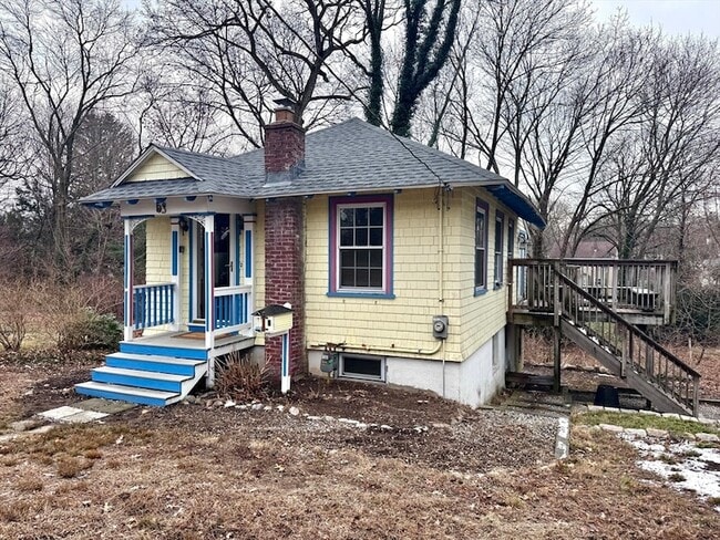 property at 53 Circuit Rd