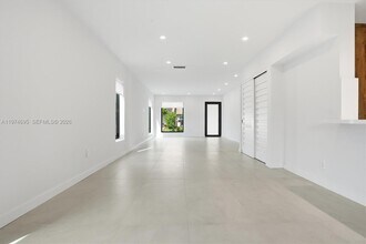 11959 SW 122nd Ct in Miami, FL - Building Photo - Building Photo