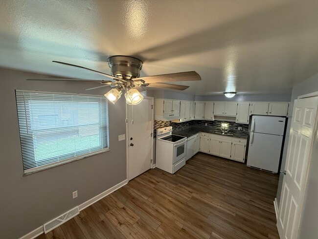 property at 2911 Columbus St