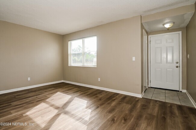 2536 Emily Ln in Jacksonville, FL - Building Photo - Building Photo