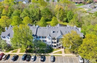20 Sheffield Ct in North Brunswick, NJ - Building Photo - Building Photo