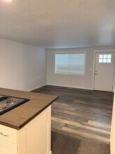 2030 Crimson Ave in Eugene, OR - Building Photo - Building Photo