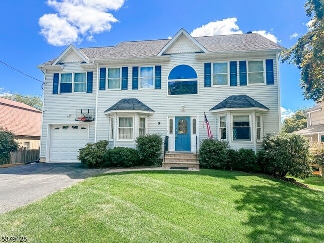 9 Knoll Rd