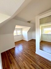 871 27th St, Unit 871B in Oakland, CA - Foto de edificio - Building Photo