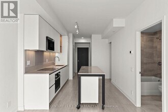 39-2939 Mary St in Barrie, ON - Building Photo - Building Photo