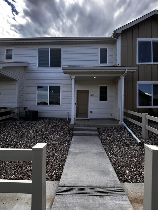 602 Sante Fe Trl in Ault, CO - Building Photo