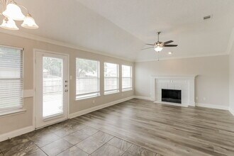 2524 Hackberry Creek in Mesquite, TX - Building Photo - Building Photo