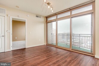 888 N Quincy St in Arlington, VA - Building Photo - Building Photo