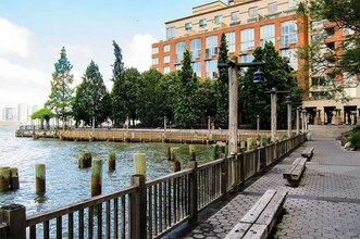 70 Battery Pl in New York, NY - Foto de edificio - Building Photo