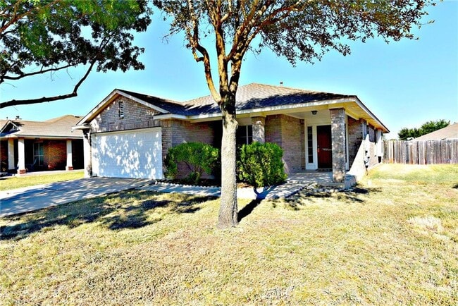 1110 Henderson Dr in Leander, TX - Building Photo - Building Photo