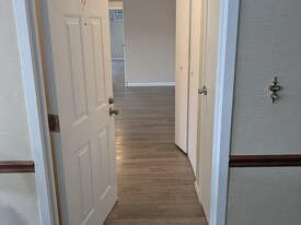 5350 Camelot Dr in Fairfield, OH - Building Photo