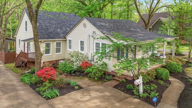 property at 268 N Main St