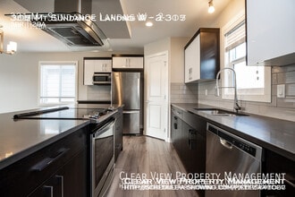 321 Mt Sundance Landing W in Lethbridge, AB - Building Photo - Building Photo