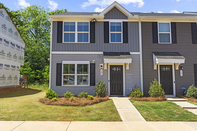 property at 501 Hampton Townes Dr