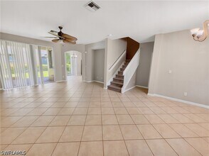 9706 Roundstone Cir in Ft. Myers, FL - Building Photo - Building Photo