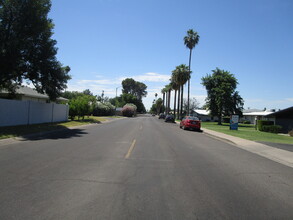 2534 N 46th St in Phoenix, AZ - Building Photo - Other