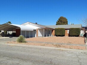 5125 Sweetwater Dr in El Paso, TX - Building Photo - Building Photo