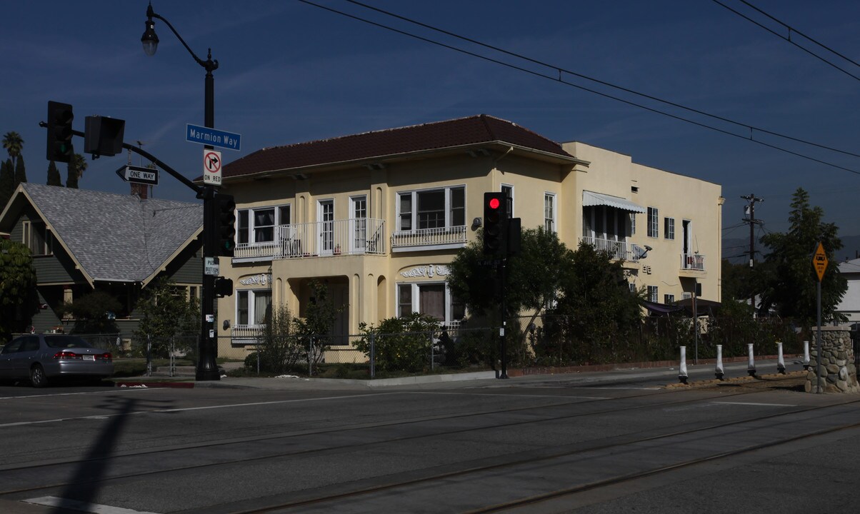 203 Avenue 53 in Los Angeles, CA - Building Photo