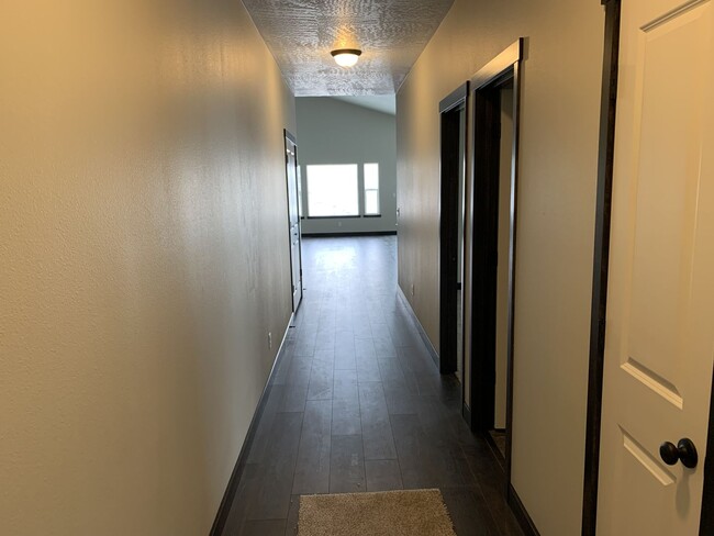 2885 N Madeira Loop in Post Falls, ID - Building Photo - Building Photo