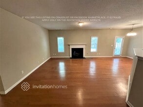 102 Brookview Ct in Dallas, GA - Foto de edificio - Building Photo