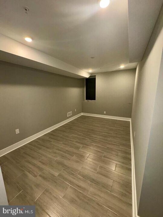 2526 Cecil B. Moore Ave in Philadelphia, PA - Building Photo