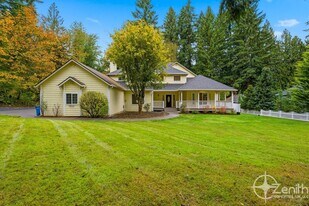 12216 NE 158th St in Brush Prairie, WA - Building Photo