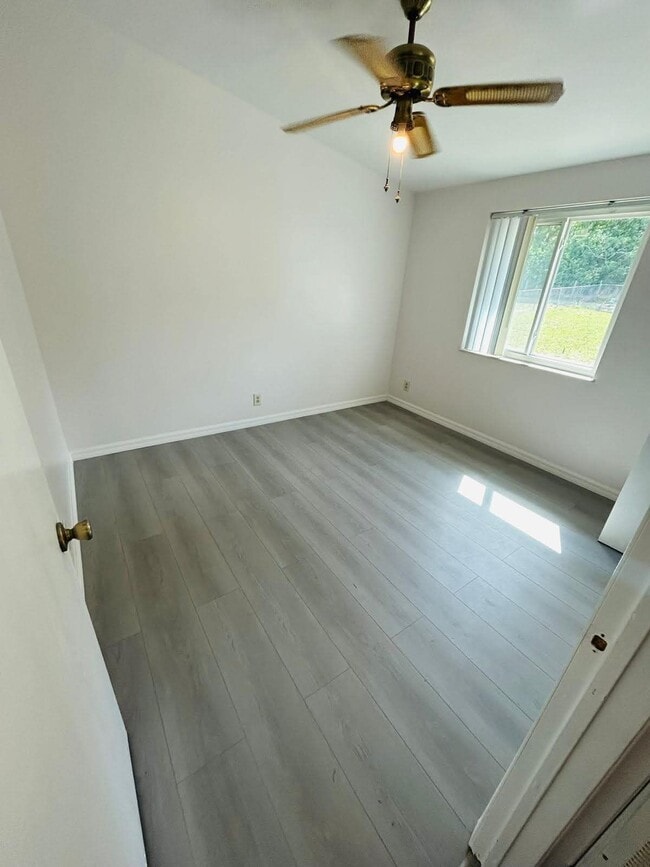 207 N 10th St, Unit 207 N 10th St, Davenport, FL 33837, Unit 207 N 10th St, Davenport, FL 33837