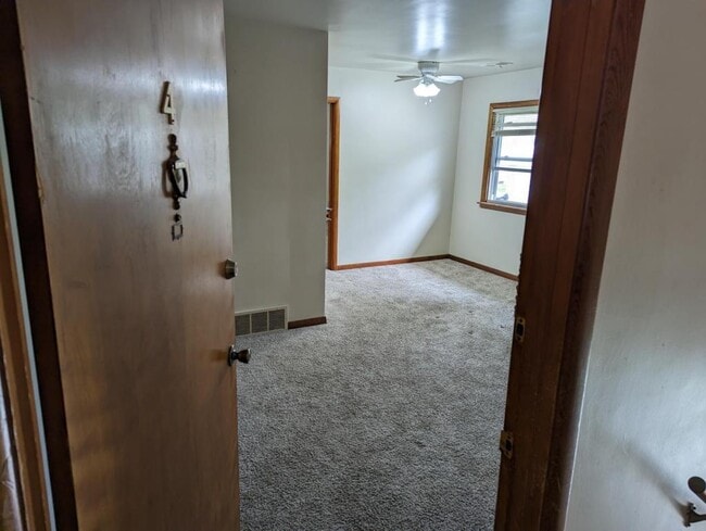 property at 2 James Pl