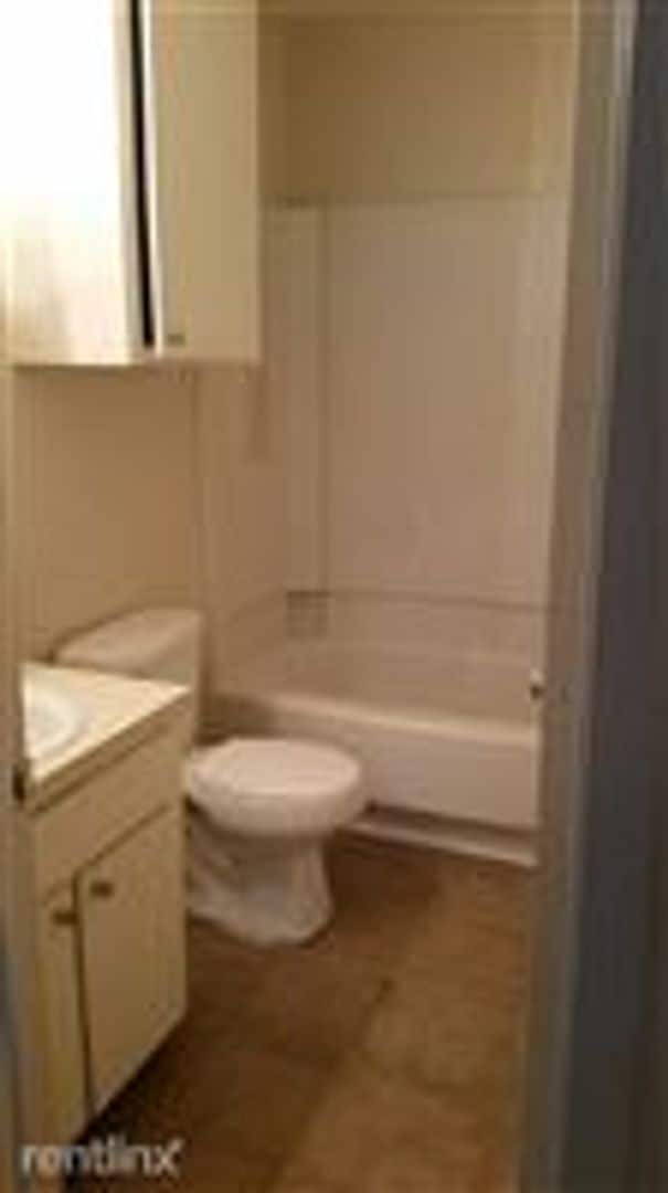 2517 Hickory Dr in College Station, TX - Building Photo - Building Photo