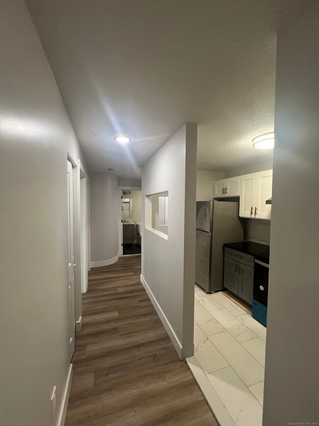 280 Collins St in Hartford, CT - Building Photo - Building Photo