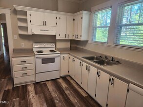 7509 NC-27 in Lillington, NC - Building Photo - Building Photo