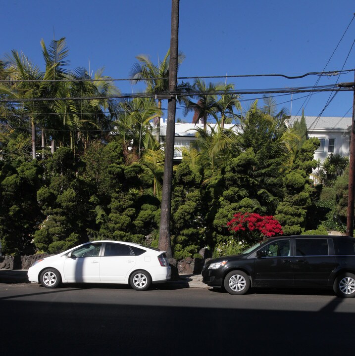 4519 Finley Ave in Los Angeles, CA - Building Photo