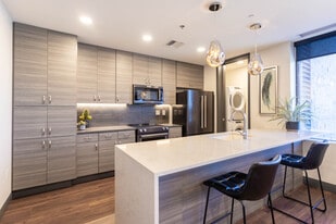 Residence at 600 in Amarillo, TX - Building Photo