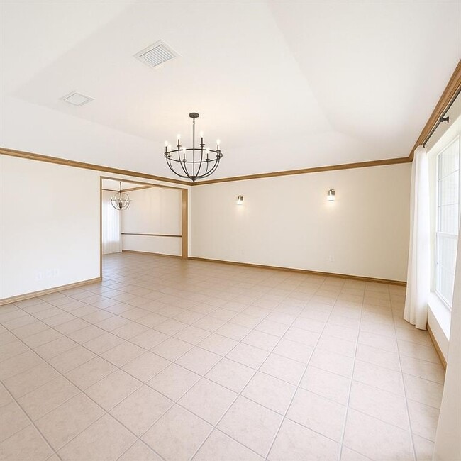 property at 2827 Woodhall Ct