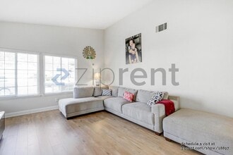 4533 Silvercrest Way in Antioch, CA - Building Photo - Building Photo