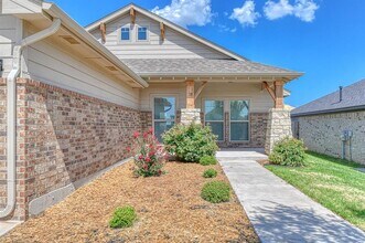 432 Pergola St in Yukon, OK - Building Photo - Building Photo