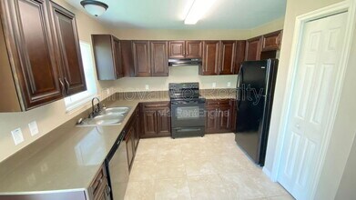 157 Malauka Loop in Ocklawaha, FL - Building Photo - Building Photo