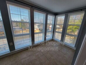 4151 S Four Mile Run Dr in Arlington, VA - Building Photo - Building Photo