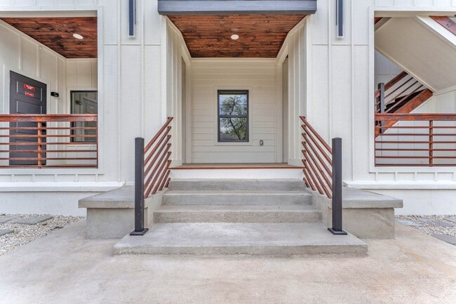 110 Webb in San Antonio, TX - Building Photo - Building Photo